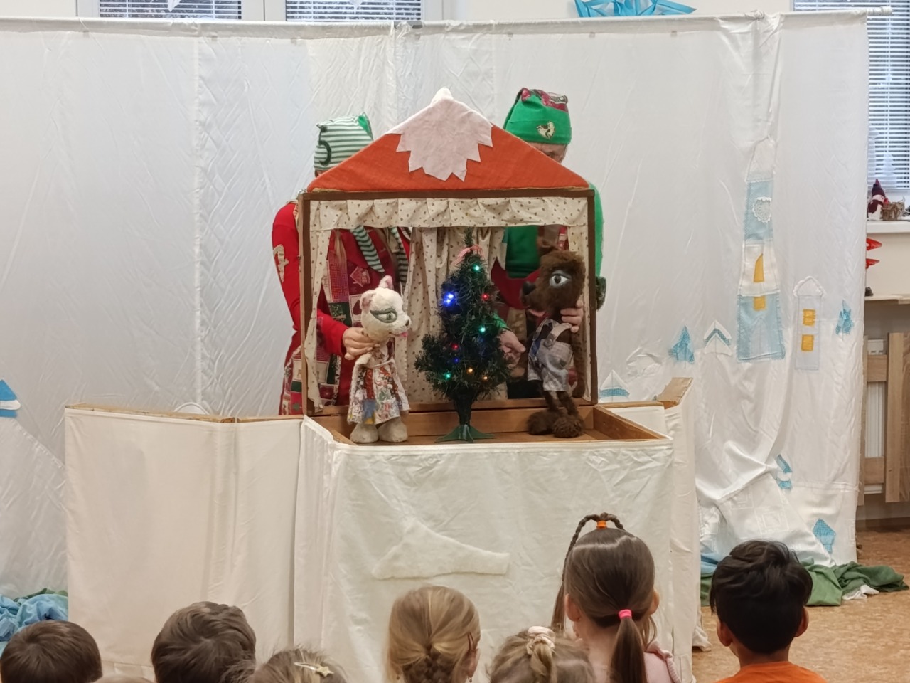 prišiel k nám Mikuláš